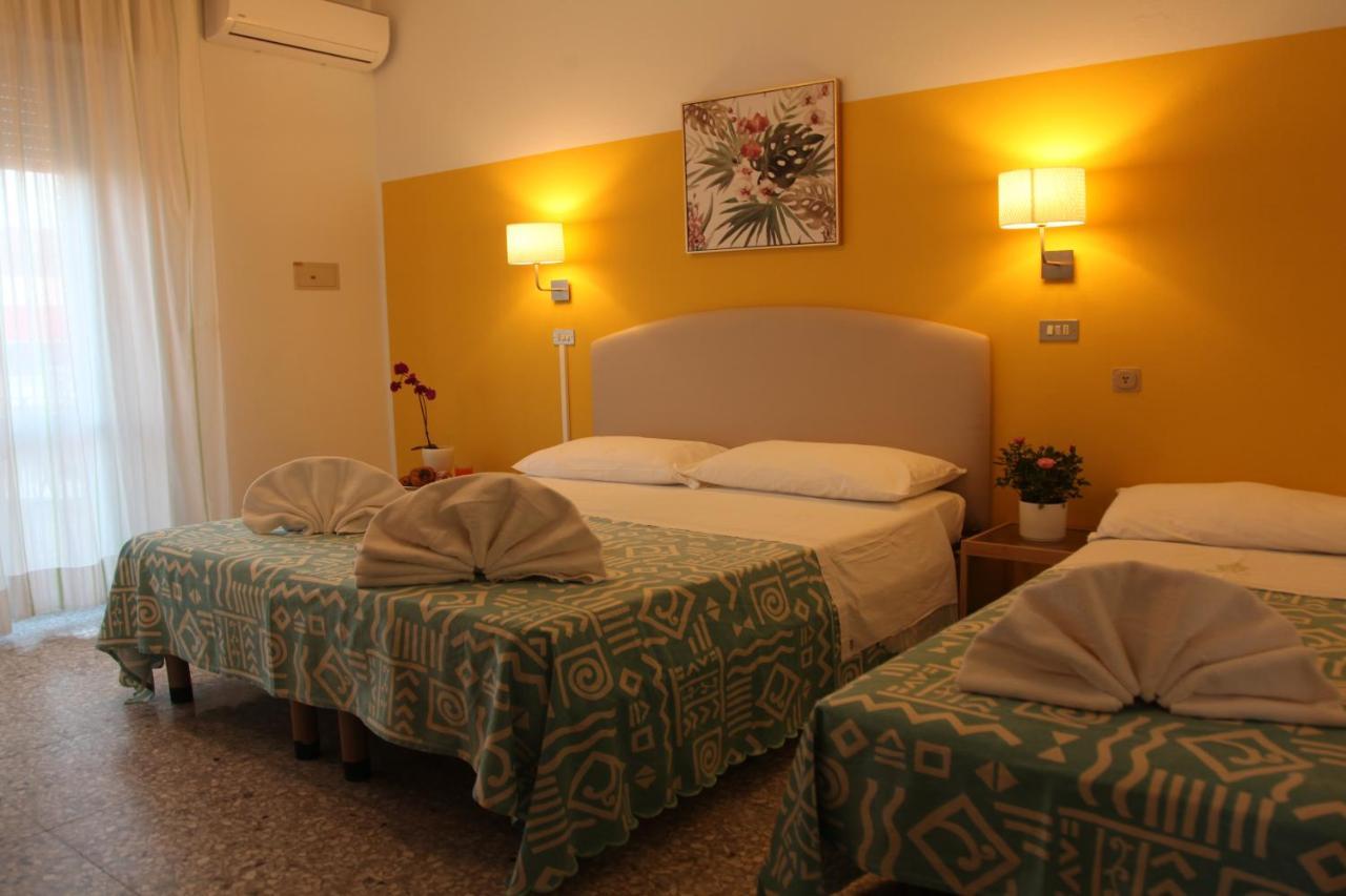 Hotel Alfa Anche In All Inclusive Rimini Exterior photo
