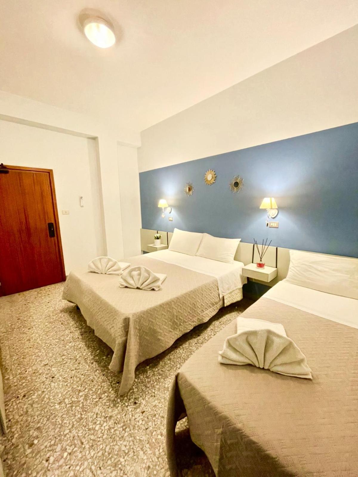 Hotel Alfa Anche In All Inclusive Rimini Exterior photo