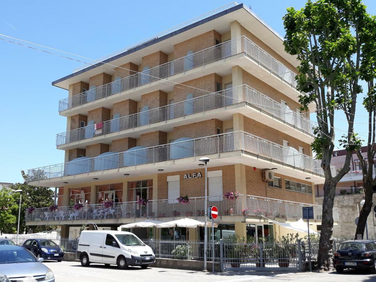 Hotel Alfa Anche In All Inclusive Rimini Exterior photo